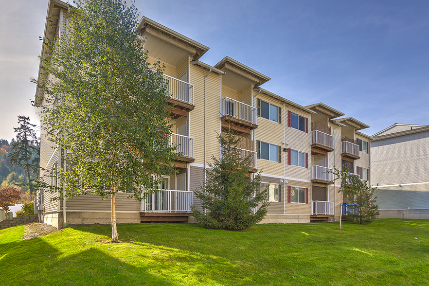 Building Photo - Elk Creek Apartments