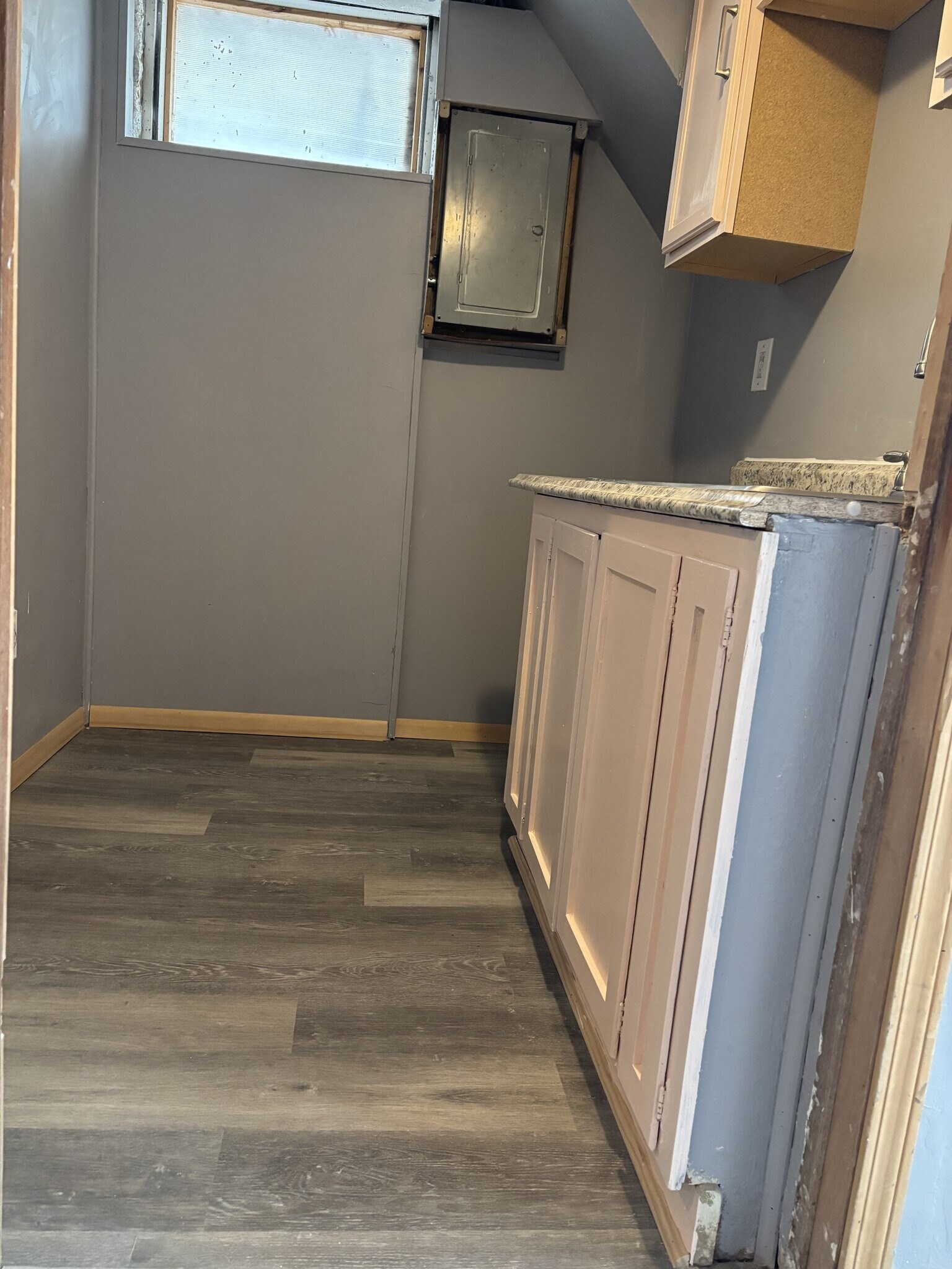 Building Photo - 801 15th Ave S