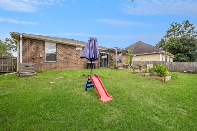 Building Photo - 4415 Mirada Way