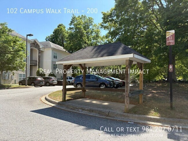 Building Photo - 102 Campus Walk Trl