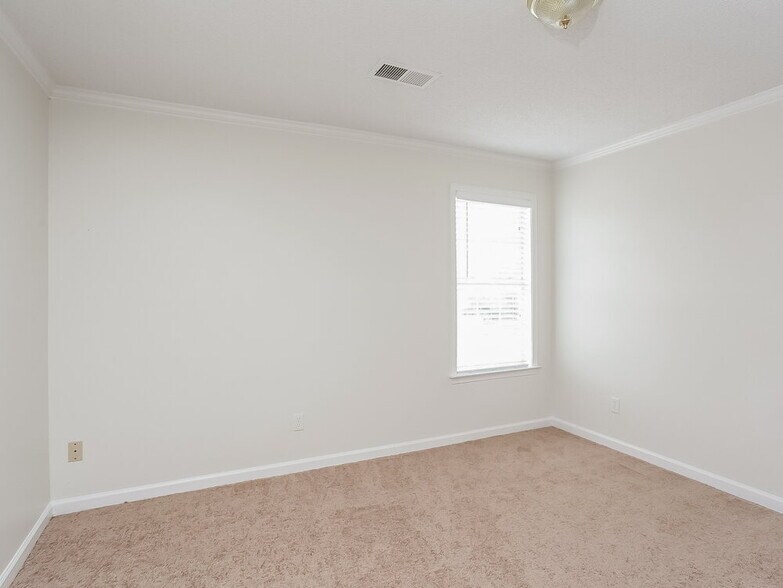 Building Photo - 5344 Evening Mist Dr