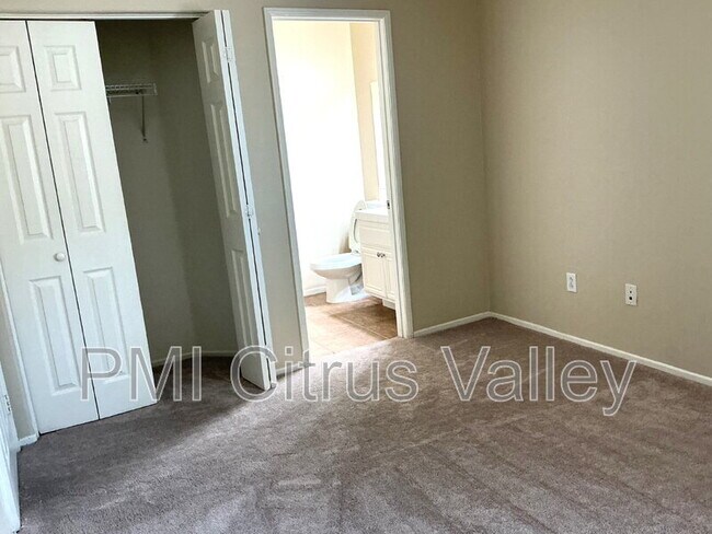 Building Photo - 1250 Berylstone Dr