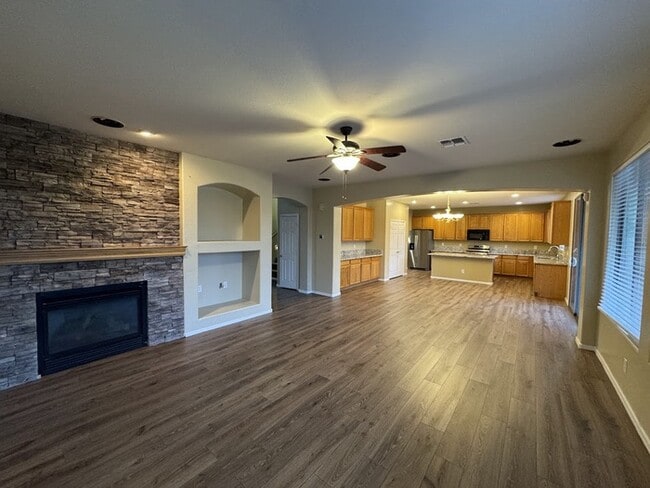 Building Photo - Laveen 5 Bedroom in Gated Community