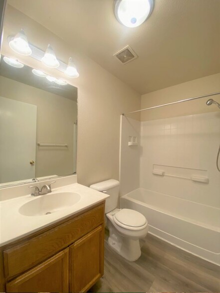 Building Photo - 3879 Twilight Ave