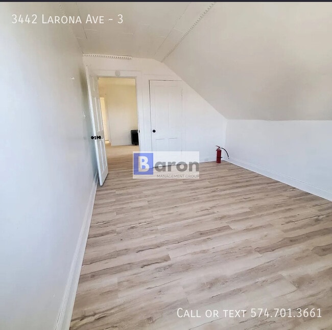 Building Photo - 3442 Larona Ave