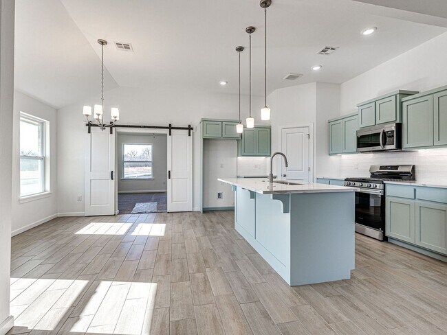 Building Photo - BRAND NEW HOME!