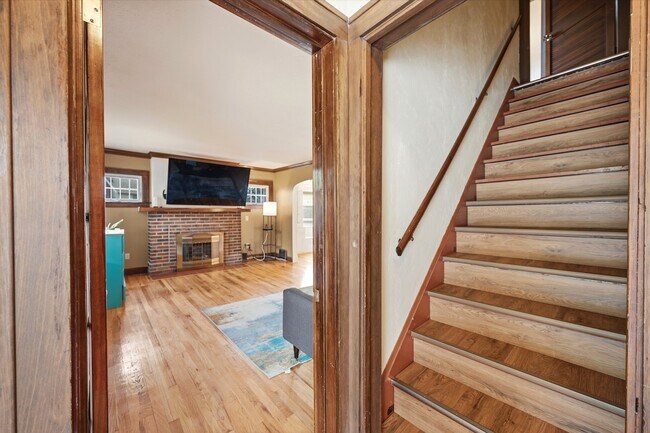 Building Photo - 3438 W 133rd St