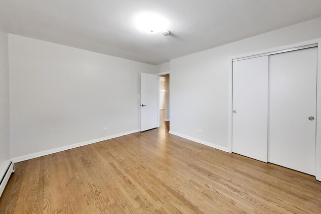 Building Photo - 8212 W Walsh Ln