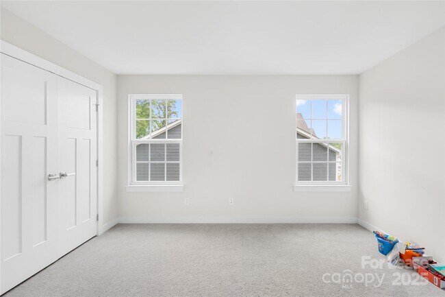 Building Photo - 10142 Black Locust Ln