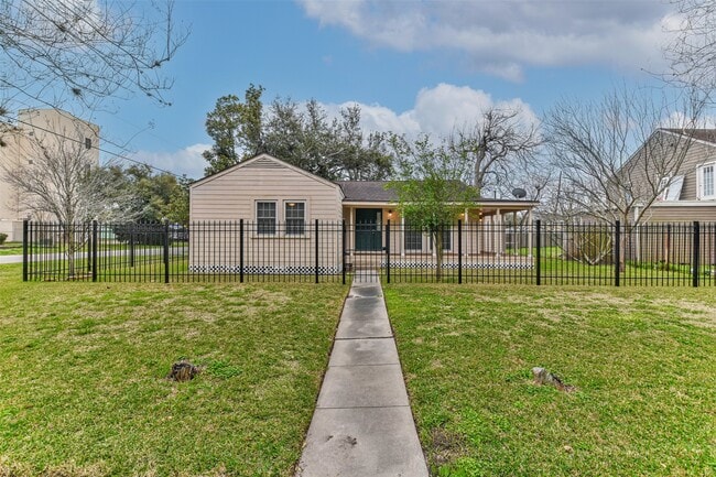 Building Photo - 7740 Camwood St