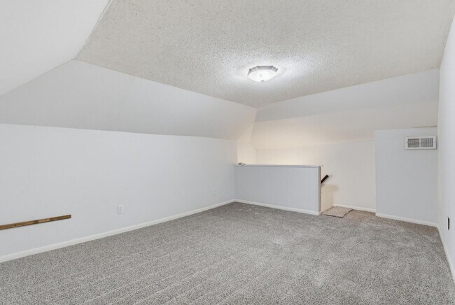 Building Photo - 1518 N 17th St
