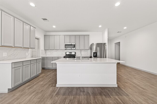 Building Photo - 1826 Sandy Trail Ln