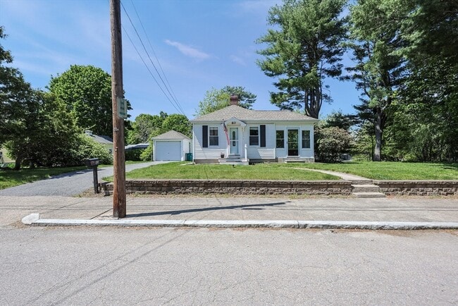 Building Photo - 60 Verndale Ave
