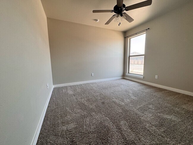 Building Photo - 309 Panhandle Dr