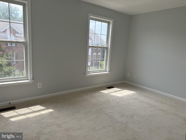 Building Photo - 13134 Rose Petal Cir