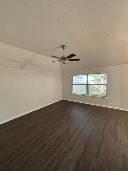 Building Photo - 8206 Coppergate