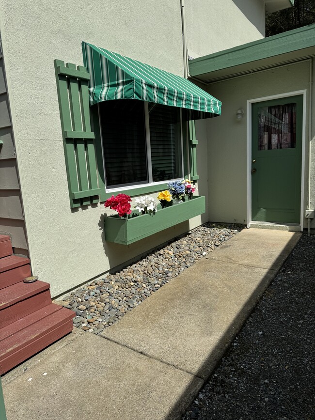 Building Photo - 3139 Turner St