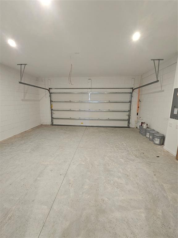 Building Photo - 9863 Walkway Dr