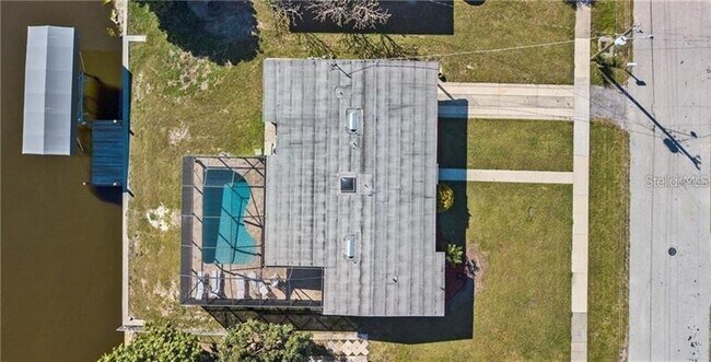 Building Photo - 540 Lindley Terrace