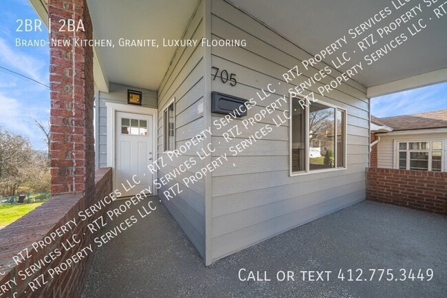 Building Photo - 705 Burbridge St