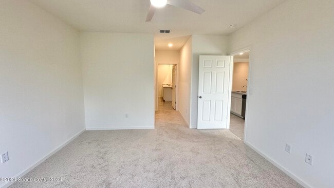 Building Photo - 6495 Topaz Dr