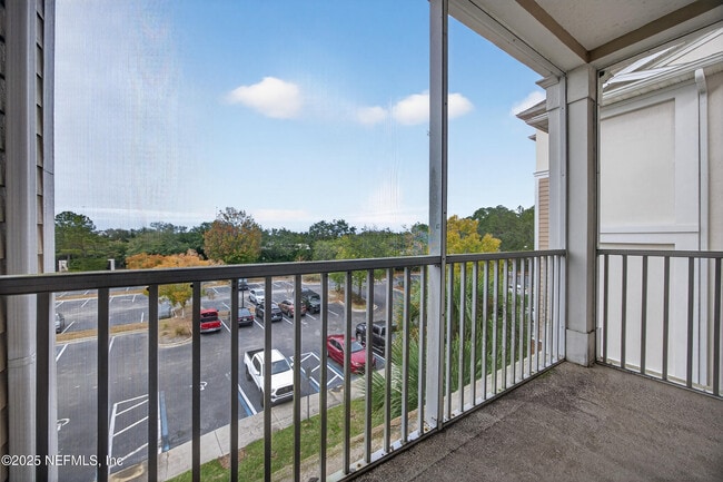 Building Photo - 11251 Campfield Dr