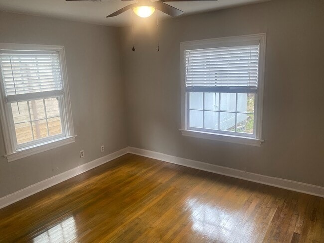 Building Photo - 4425 Ione St