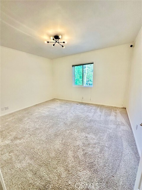 Building Photo - 2255 E Chevy Chase Dr