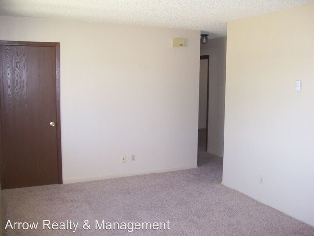 Building Photo - 248 Applewood Ct