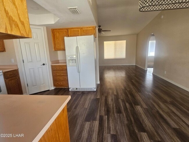 Building Photo - 3633 Desert Garden Dr
