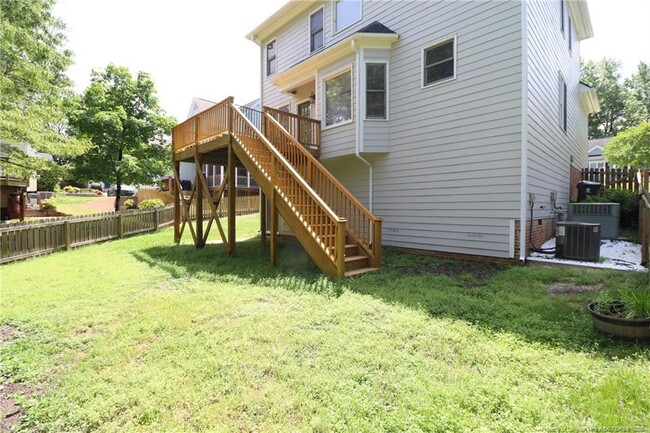 Building Photo - 203 Abbey Oak Ln