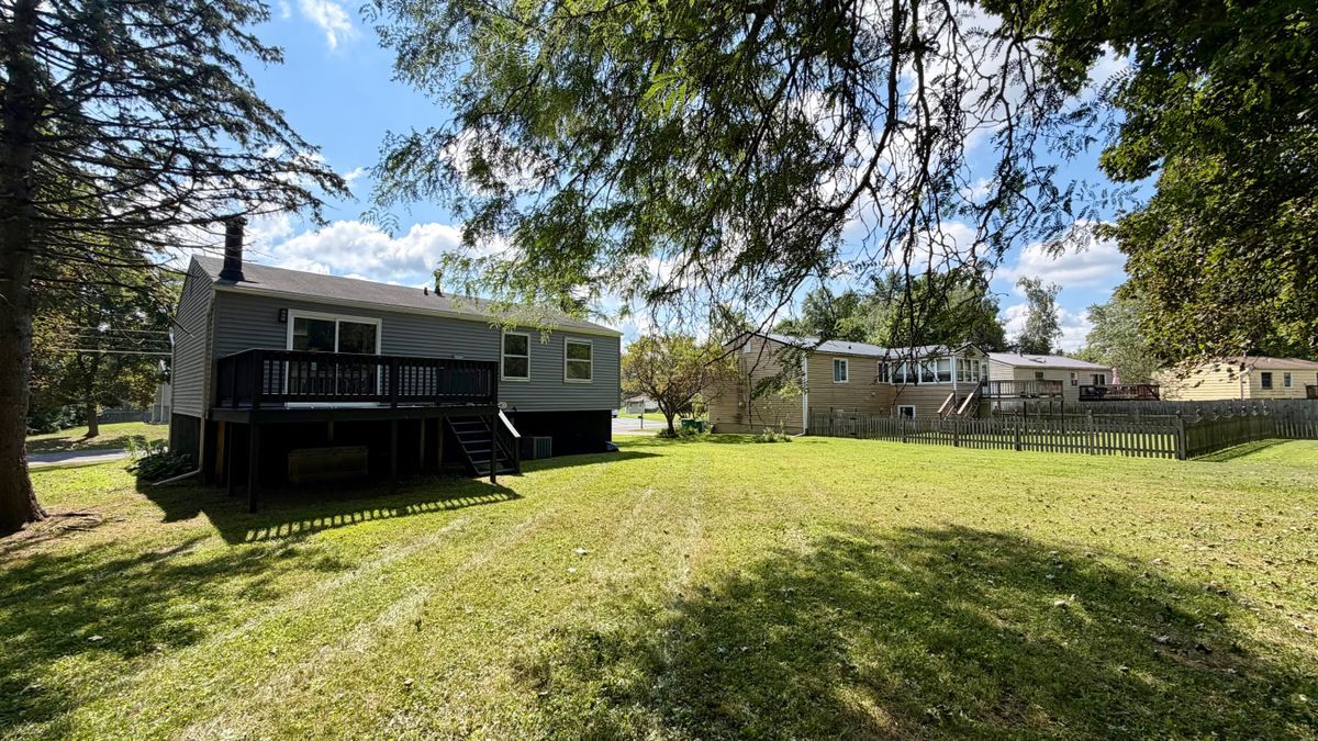 Building Photo - 104 Finwood Dr