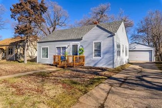 Building Photo - 626 N Oliver St