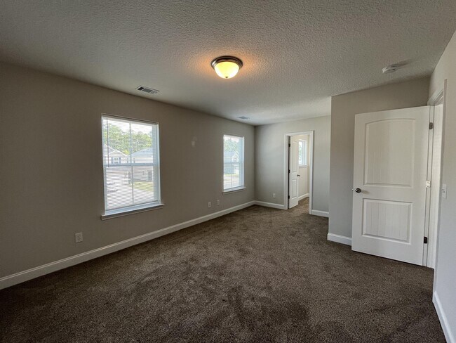 Building Photo - 200 Gambrel Rd