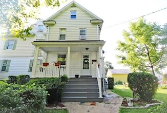 Building Photo - 293 Watchung Ave
