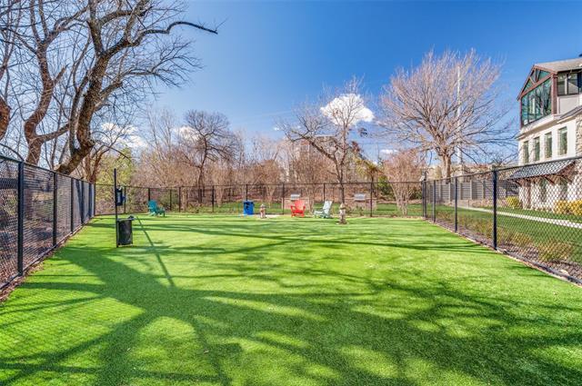 Building Photo - 8209 Laflin Ln