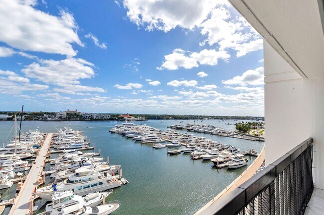 Building Photo - 400 N Flagler Dr