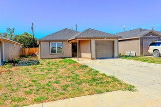 Building Photo - 3118 E Cornell St