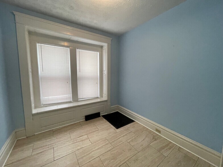 studio - 89 Dick Ave