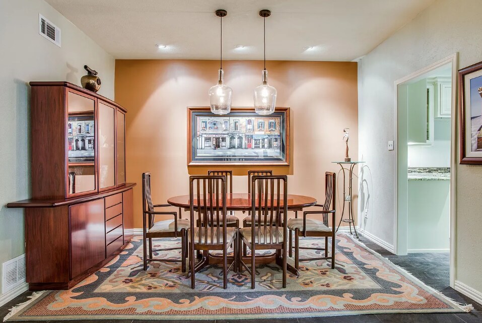Building Photo - 12553 Montego Plz