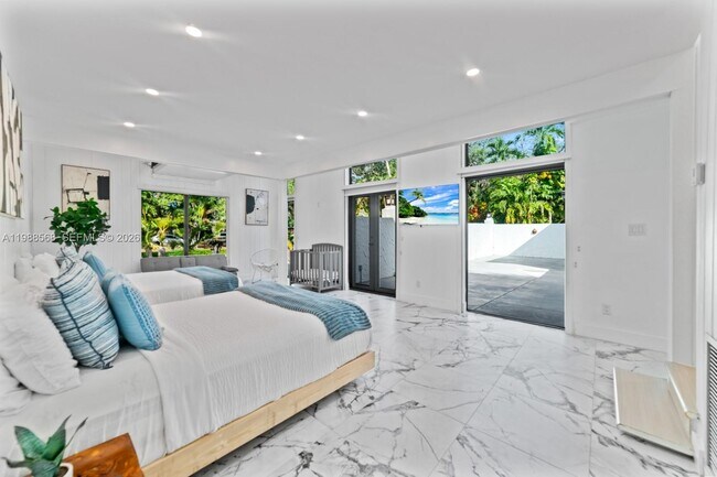 Building Photo - 1730 NE 137th Terrace