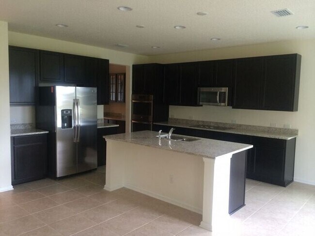 Building Photo - Beautiful Home in Durbin Crossing Open Flo...