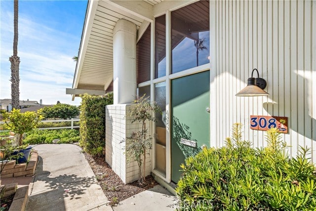 Building Photo - 308 Camino San Clemente