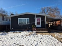 Building Photo - Spacious 2 bed 1.5 bath house in Hammond