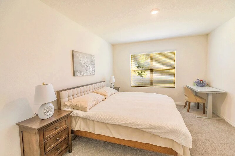 Building Photo - 17148 Reserva Dr