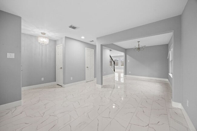 Building Photo - Updated 4-Bedroom Conroe Rental with Cul-De-Sac Privacy in Hunters Glen