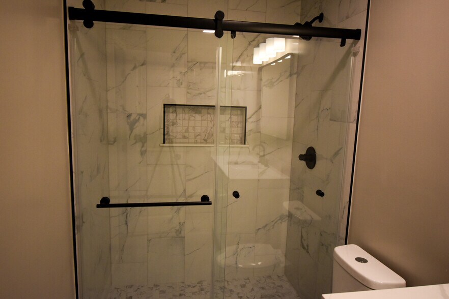 Building Photo - 376 Tall Oaks Trl