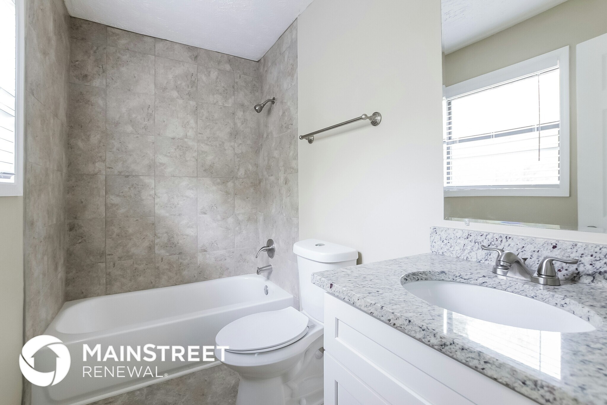 Building Photo - 2459 Chauncey Ln