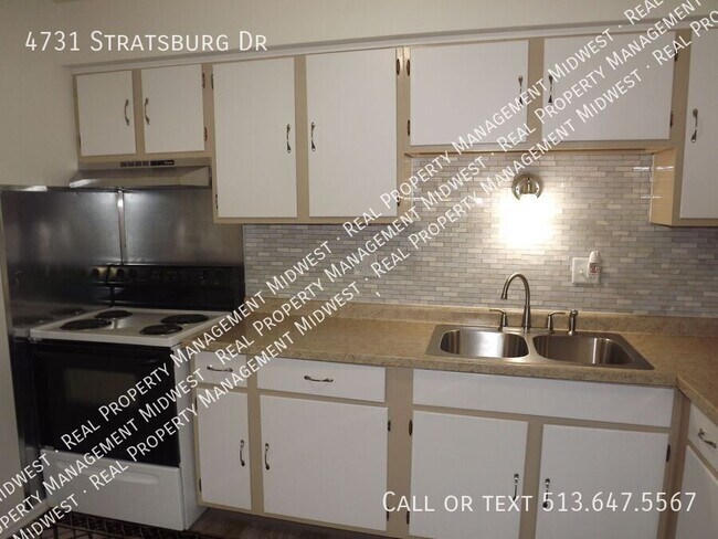 Building Photo - 4731 Stratsburg Dr