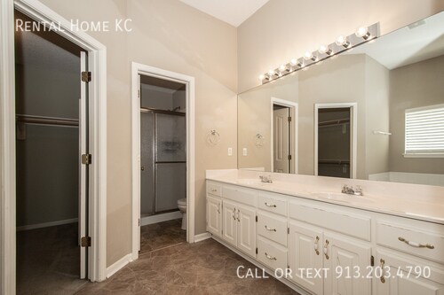 Building Photo - 18755 W 153rd Terrace